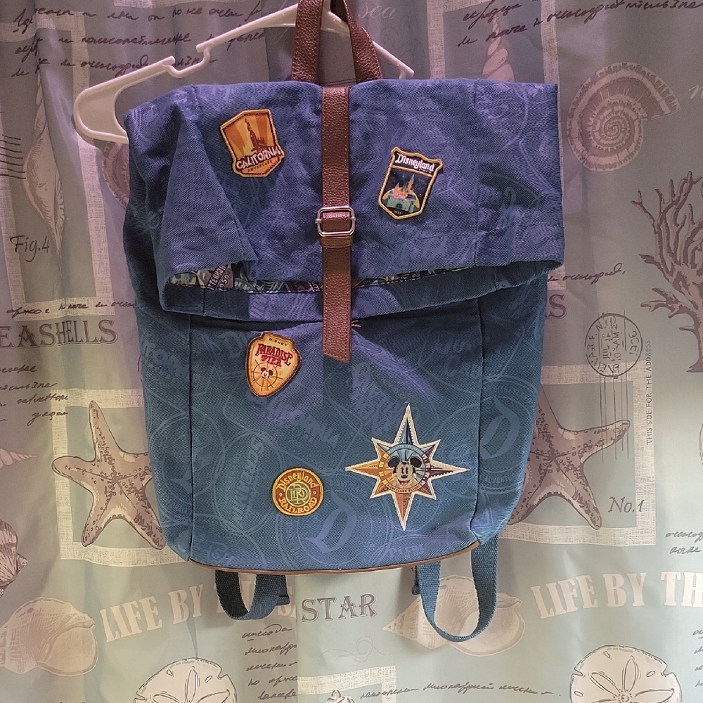 Disney World Passport Series Blue Backpack with Embroidered Patches Euc